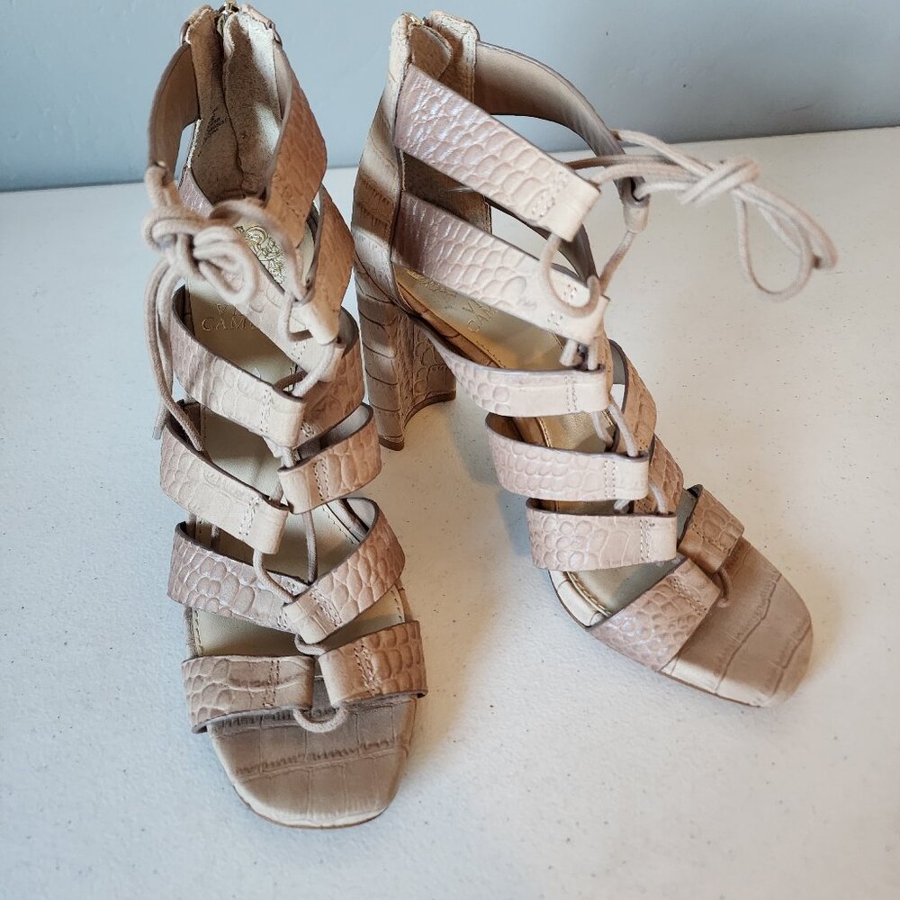 Vince Camuto Gladiator Sandal "NEW" - Picture 12 of 16